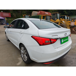 Voiture d'occasion Guazi 2016 Chery Arrizo 5 en stock, moteur essence, boîte manuelle, berline 5 places, conduite à gauche, idéale pour les flottes de berlines utilitaires - Product Image 4