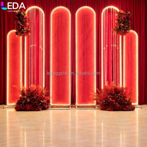 LEDA - Suministros para Eventos y Bodas en Interiores, Fondo Ovalado de Metal LED Personalizado de Lujo y Alta Calidad - Product Image 2