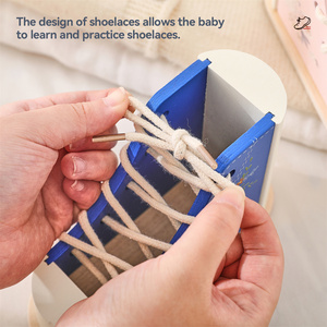 Jouet à lacer en bois, jouet éducatif écologique pour les enfants de 2 à 4 ans, développement de la motricité fine, pratique du lacement - Product Image 3