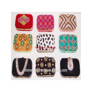 Super Export Quality Orange Colour Velvet Handmade Zari <b>Embroidery</b> Beaded on Ladies Clutch Purse for Manufacture and Wholesale. - Product Image 3