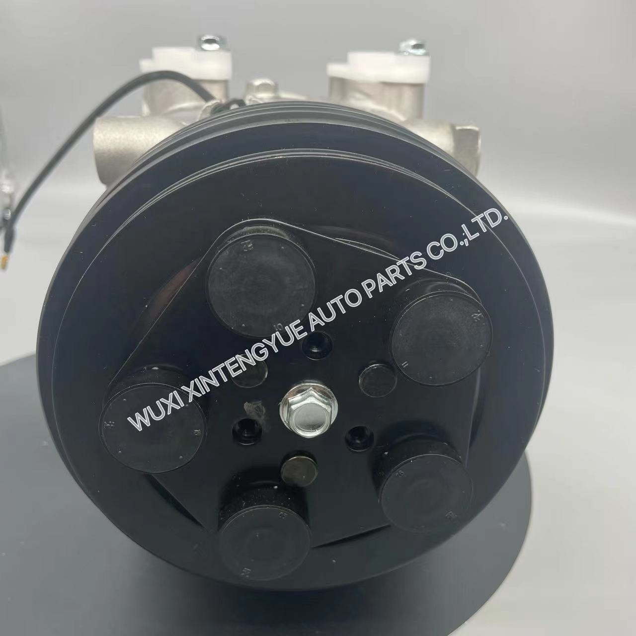 TM31 DKS32 DKS32C AC Compressor for VALEO Toyota Midbus Bus
