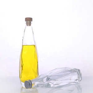 Garrafa de Bebida de Vidro Transparente de 350ml 500ml 25oz Luxuosa e em Forma de Cristal para Atacado - Product Image 4