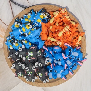 Cuentas de Silicona de Grado Alimenticio 3D con Personajes de Dibujos Animados al por Mayor, Cuentas Decorativas Ecológicas con Diseño de Doble Cara, BlueyBlue Stich - Product Image 1