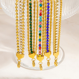 Pulsera de Cadena Chapada en Oro de Lujo con Incrustaciones de Cristal para Mujer, Uso Diario, Acabado en Oro de 18K, Opciones Multicolor - Product Image 1