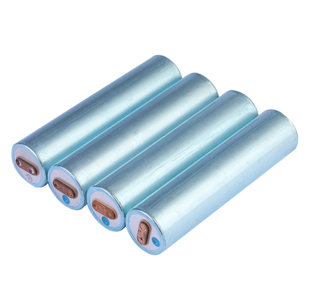 Rechargeable 33140 Lithium Iron Phosphate LiFePO4 3.2V 15Ah Battery Cells for EV Car/Solar/ Power Tools