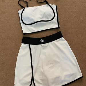 Nuovo Completo Yoga <span class=keywords><strong>Donna</strong></span> a Righe ad Asciugatura Rapida 2026, Set Sportivo 2 Pezzi Anti-shock per Corsa e Fitness all'Aperto - Product Image 3