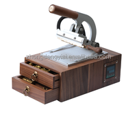 Machine d'estampage à chaud manuelle pour gaufrage du cuir, presse à chaud, porte-monnaie en papier PVC avec logo personnalisé, marque personnalisée