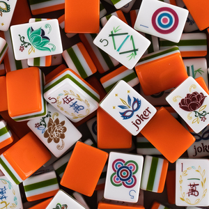 Juego <span class=keywords><strong>de</strong></span> Mahjong Americano <span class=keywords><strong>de</strong></span> Acrílico Grabado en Naranja <span class=keywords><strong>de</strong></span> Cuatro Capas, en Oferta, <span class=keywords><strong>para</strong></span> Entretenimiento Familiar - Product Image 1