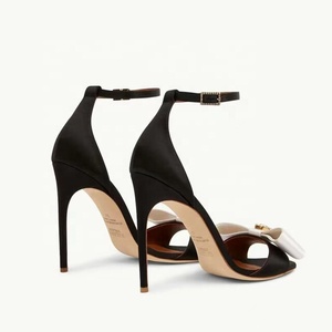 Sandalias Blancas de Verano con Lazo y Pedrería para Mujer, Tacones Altos Finos, Zapatos de Vestir Encantadores para Chicas, Punta Cuadrada Abierta, Correas en el Tobillo - Product Image 2