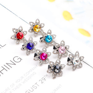 Décorations de lacets de chaussures Vintage de luxe breloques de chaussures en strass brillant avec clips de lacets en métal pour baskets à faux bijoux - Product Image 1