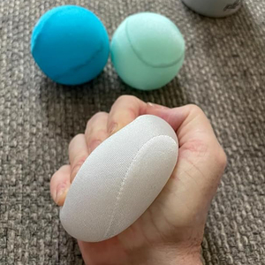 Bola tekanan tubuh Logo kustom pegangan bola terapi tangan tri-density 6cm bola Remas pereda Stress dan kecemasan penguat - Product Image 6