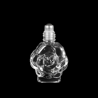 Bon prix, couleur personnalisée disponible, vente en gros, flacon vide en verre de 10 ml en forme de rose avec pompe à bille et bouchon