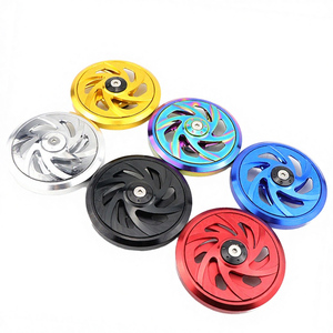 Cache-générateur de moto en alliage d'aluminium CNC, couvercle décoratif universel de luxe personnalisé pour moto - Product Image 1