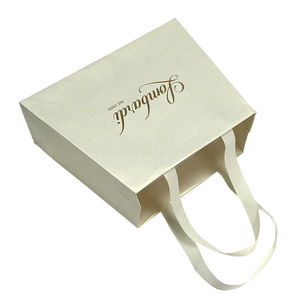 Sac trapèze <span class=keywords><strong>victoria</strong></span> <span class=keywords><strong>secret</strong></span> personnalisé en papier avec ruban - Product Image 1