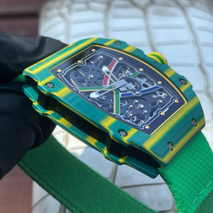 <span class=keywords><strong>Orologio</strong></span> da Polso Sportivo di Lusso per <span class=keywords><strong>Uomo</strong></span>, <span class=keywords><strong>Verde</strong></span>, al Quarzo, in Fibra di Carbonio, Ultra Sottile 7,8mm, Movimento Automatico Scheletrato, Cinturino Elastico RM 67-02 - Product Image 4