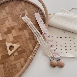 Bán Hot handmade cotton hữu cơ bằng gỗ bé <span class=keywords><strong>Teether</strong></span> hoa núm vú chủ với clip chain cho trẻ sơ sinh - Product Image 4