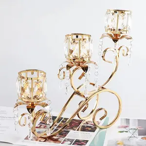 优雅的三头水晶灯金色金属水晶烛台桌面装饰烛台婚礼派对餐桌摆件