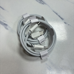 Type-c 数据线适用于 iPhone 15 16 Pro MAX 充电线 USB C to C 60W 带包装尼龙编织 PD 快速充电 适用于三星 - Product Image 4