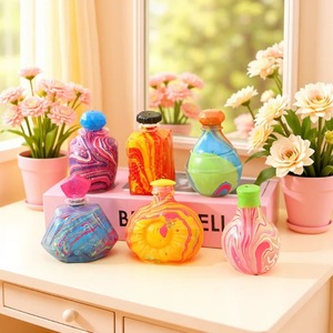 ของเล่นบีบขวดน้ำหอม TPR นุ่มแบบมีลายเส้น ของเล่นบีบมอลโทส ของเล่นบีบลดความเครียด ของเล่นบีบมอลโทส - Product Image 1