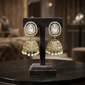 Boucles d'oreilles classiques et élégantes en moissanite Mehandi Polki Jhumki, bijoux indiens traditionnels pour mariage, fête et occasions festives - Product Image 1