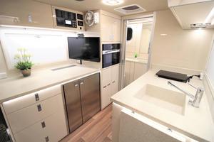 Kinlife <span class=keywords><strong>Mercedes</strong></span> <span class=keywords><strong>Unimog</strong></span> Iveco 6x6 expedición camión <span class=keywords><strong>Camper</strong></span> - Product Image 5