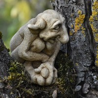 Sculpture gothique en polyrésine faite à la main, statue de troll en pierre moulée, statue de gargouille, figurine Feng Shui, compagnon de maison espiègle