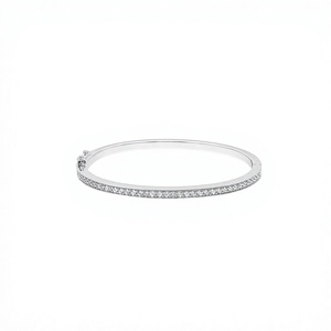 Bracelet tennis classique en argent 925 avec sertissage de diamants ronds, plaqué rhodium, bijoux pour femmes à porter au quotidien - Product Image 1