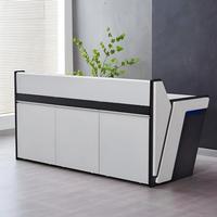 Console de salle de contrôle personnalisable en forme d'arc, bureau de travail combiné, table de commande, console de surveillance pour centre de commandement