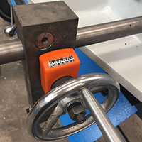 Machine de découpe semi-automatique directe usine pour tôles métalliques et plaques d'acier au carbone, haute précision, coupe 2000 mm, entraînement motorisé
