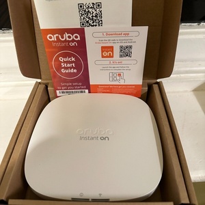 R4w02a En stock Aruba Instant On <span class=keywords><strong>Ap22</strong></span> (2x2 Wi-Fi 6 Point d'accès intérieur R4w02a) - Product Image 2