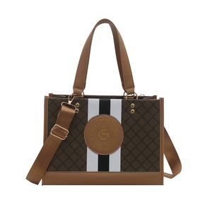 Nouveauté 2025 – Sacs bandoulière de luxe élégants pour femmes, en PU écologique avec fermeture éclair, style long et tendance, vente en gros - Product Image 5