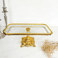 Noordse Licht Luxe Gouden Metalen Fruit Schaal Glazen Snack Schaal Metalen Ambachtelijke Tafeldecoratie Aanpasbaar Binnenhuisdecoratie