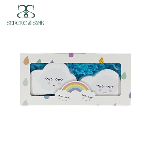 Bombas de Baño de Lujo Ecológicas y Orgánicas Serene&Soak con Pétalos de Rosa Secos para el Rejuvenecimiento de la Piel - Caja de Regalo - Product Image 2