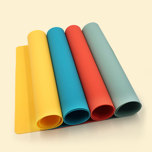 Tapis en silicone de conception industrielle, grande taille, feuille de silicone adaptée à la production artisanale, tapis de moulage, dessous de plat en silicone - Product Image 1