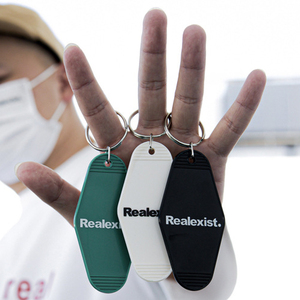 Tùy chỉnh rõ ràng long lanh motel Keychain tùy chỉnh motel Keychain ABS trống nhựa Retro motel Keychain Acrylic Thẻ Hành Lý - Product Image 5