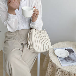 Bolso de cosméticos para cultivo de teléfono móvil para Mujer, cartera con pantalla táctil, nuevo estilo, cruzado, <span class=keywords><strong>2022</strong></span> - Product Image 2