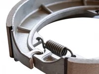 Plaquettes de frein arrière à tambour avec ressort pour moto Bajaj Boxer BM150 – Pièces de rechange pour garnitures de frein