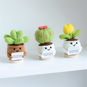 Maceta de <span class=keywords><strong>Cactus</strong></span> y Suculentas Tejida a Crochet, Hecha a Mano, con Hilo de Lana Ecológico, para Graduación, Cumpleaños, Halloween, Navidad - Product Image 3