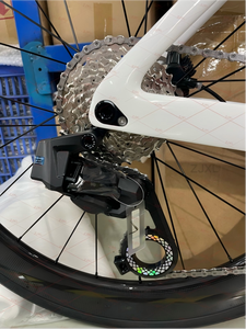 Cadre de vélo de contre-la-montre en fibre de carbone WIRELESS-2*12 22 vitesses, vélo de triathlon pour adultes, course, freins à disque hydrauliques aérodynamiques - Product Image 2
