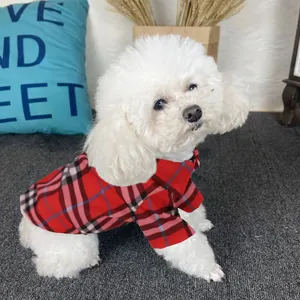 Huisdier Kleding Leverancier Op Maat Zomer Comfortabele Zachte Mode Rood Geruit Vierkante Kraag Hond Shirt