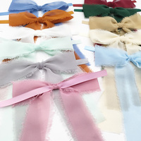Ruban en mousseline de luxe sur mesure en gros, nœud d'emballage fait main, franges effilochées pour la décoration de serviettes de mariage et de Noël