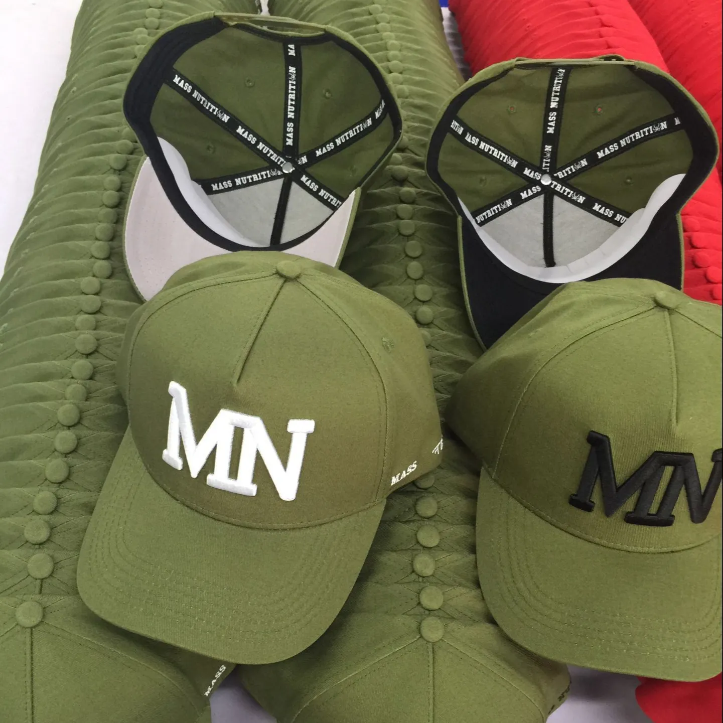 Individuelles Design 3D Stickerei Logo einfarbig Rücken-Sportkappe für Herren Olive Gtreen 5-Panel-B baseball-Mützen A-Rahmen Baseball-Mützen