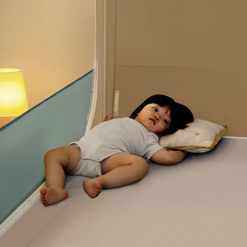 Medoga Square Quadrate Top lits et berceaux pour bébé lit d'épissage de chevet nouveau-né moustiquaire avec supports en fer