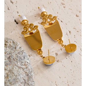 Boucles d'oreilles pendantes JINYOU 5891 de style chinois en émail, imitation perle, résine de porcelaine bleue, zircone cubique blanche - Product Image 4