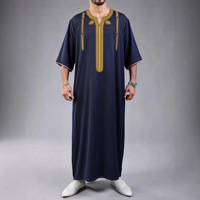 Robe longue islamique pour homme, style marocain, thobe kaftan, avec broderie blanche exquise, longueur cheville, été, personnalisable (ODM)