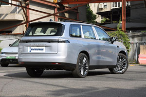 سيارة سيارة رفع السرعة C16 EV من نوع Leapmotor C16 v سيارة ذكية للبيع سيارة طاقة جديدة متوسطة الحجم - Product Image 3