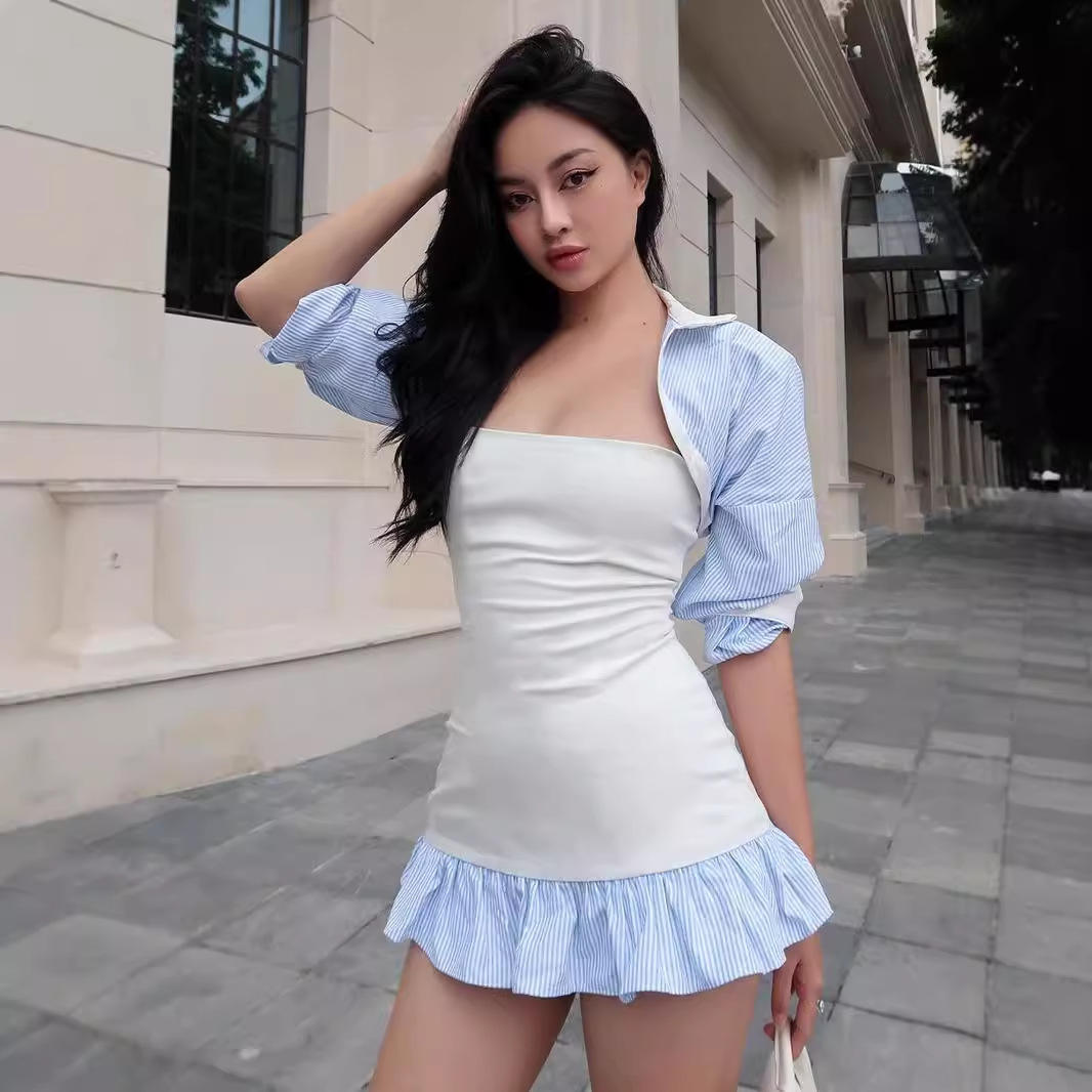 สีขาว Biue