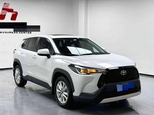 Toyota Corolla Cross 2022 <span class=keywords><strong>Usado</strong></span> con Caja de Cambios Automática, 5 Asientos de Cuero, Volante a la Izquierda, Cámara Trasera, Neumáticos R17, Modelo FWD - Product Image 3