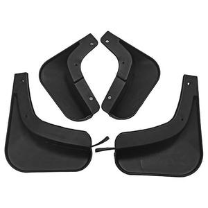 LUMA <span class=keywords><strong>Prix</strong></span> d'usine Bavette de voiture en plastique durable avant et arrière PP Garde-boue de voiture pour <span class=keywords><strong>Suzuki</strong></span> SX4 S-CROSS 2014-2019 - Product Image 3