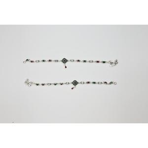 Chevillère vintage géométrique plaquée argent avec rubis et pierres vertes, bijoux pour femmes, style mariage, cadeau personnalisé - Product Image 1